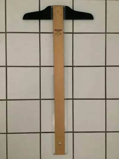 Wood T-square Té-à-dessin, View more