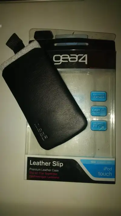 BRAND NEW - NEVER USED. IPod (black leather ) slip - $5 (Dimensions WIDTH -2.5 inches by HEIGHT -4.5...