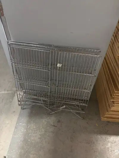These pre-owned retail store fixtures and shelving components are in good, functional condition, per...