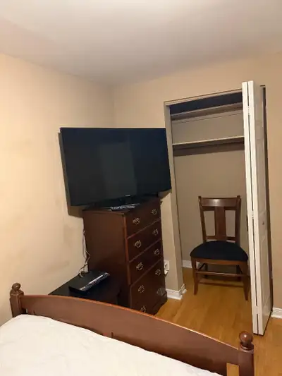 Room for rent near Bramalea City center Mall.