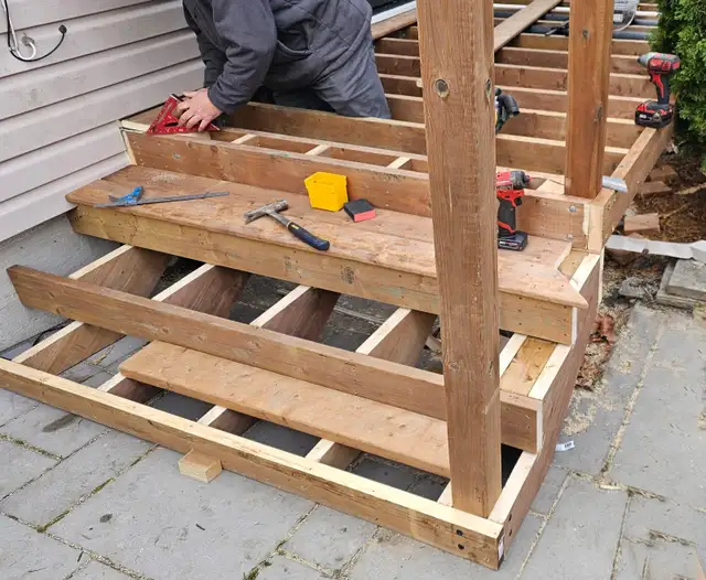 Experienced Deck Builder551126030258677764