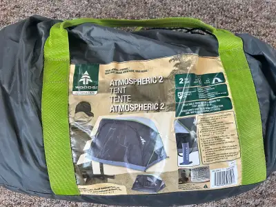 Retails for $270 at Canadian Tire. In good shape, comes with tarp and air pump for easy set up of Ai...