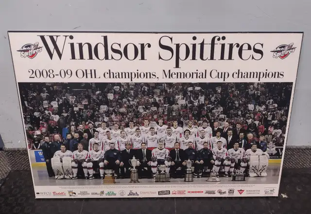 Windsor Spitfires OHL Championship 2008-09 Wooden Print in Arts & Collectibles in Windsor Region - Image 2