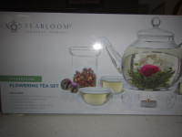 Flowering Tea Set