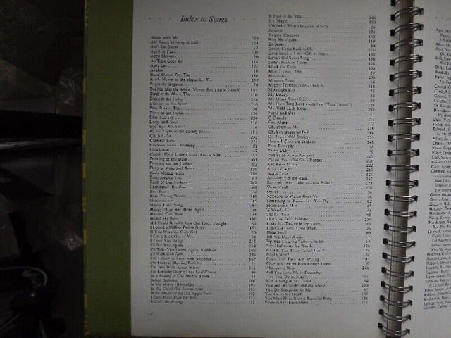 FS: 1970 Reader's Digest "Family Song Book" in Textbooks in London - Image 2
