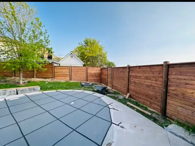 Fence and deck contractor63235243642753121