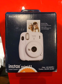 Fujifilm Instax mini 11