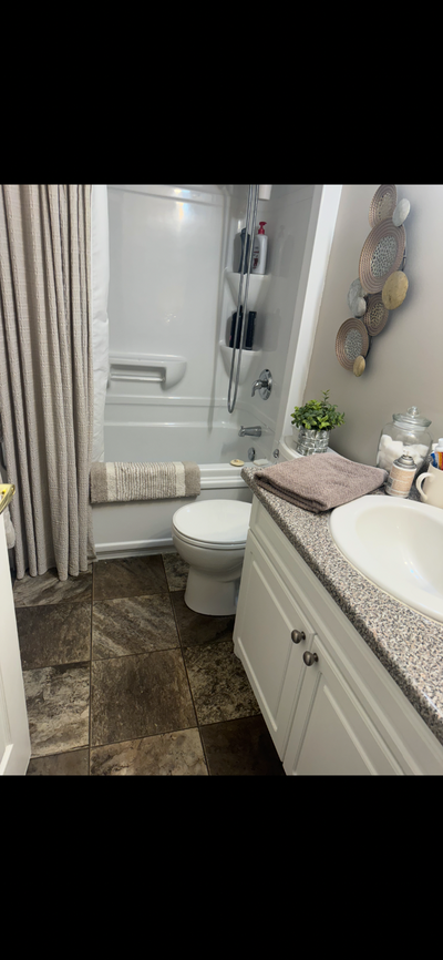 Room for Rent – 5 min Walk to University of Waterloo – Students Only Clean room in a 2-bedroom apart...