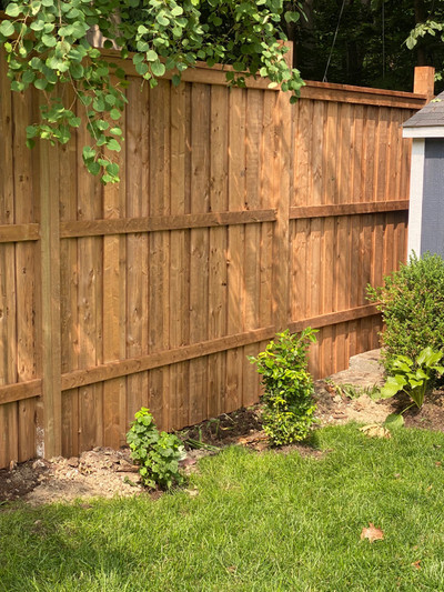 ”IS YOUR FENCE LEANING? DID YOUR FENCE FALL DOWN? FAST RESPONSE.