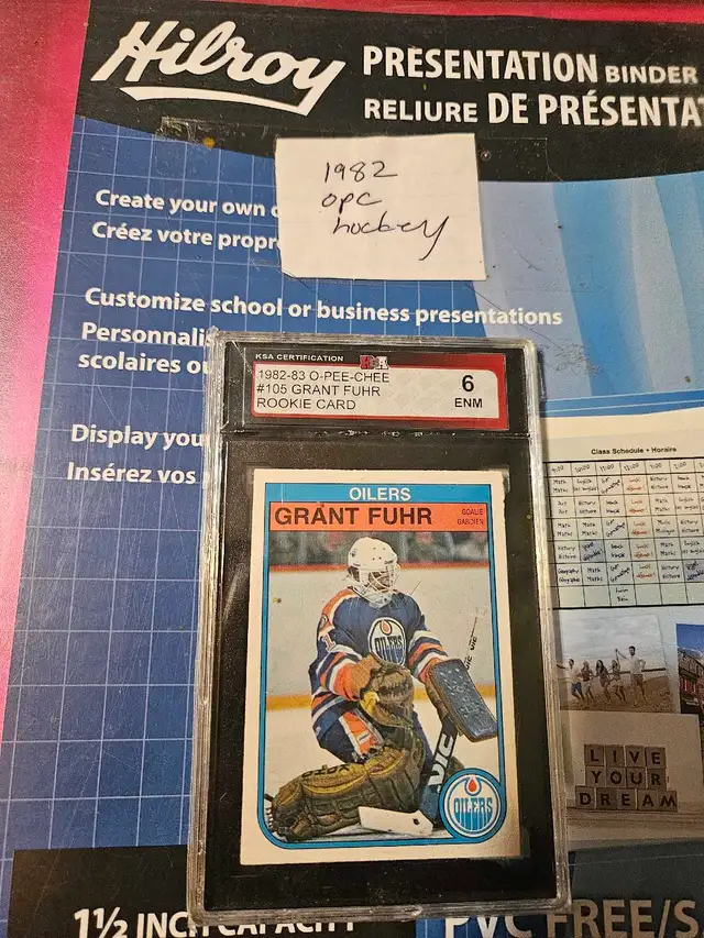 1982-83 O-Pee-Chee Hockey Set