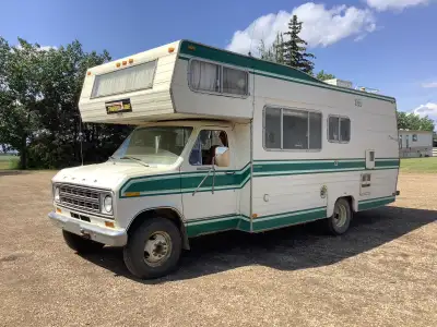1978 Ford E-350 23’ Motorhome. Recently rebuilt 460 engine. Unit is still in very decent shape, ever...