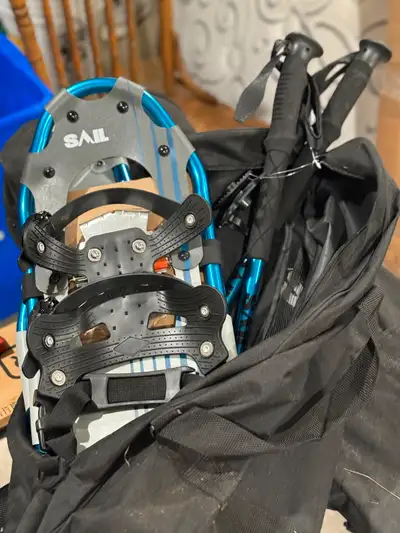 Snowshoes brand new, View more