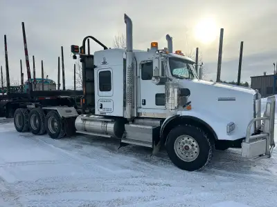 2012 T800 Engine rebuilt about 2000 hrs ago. Interstate Mcbee kit. Liners set to .014. Runs well. De...