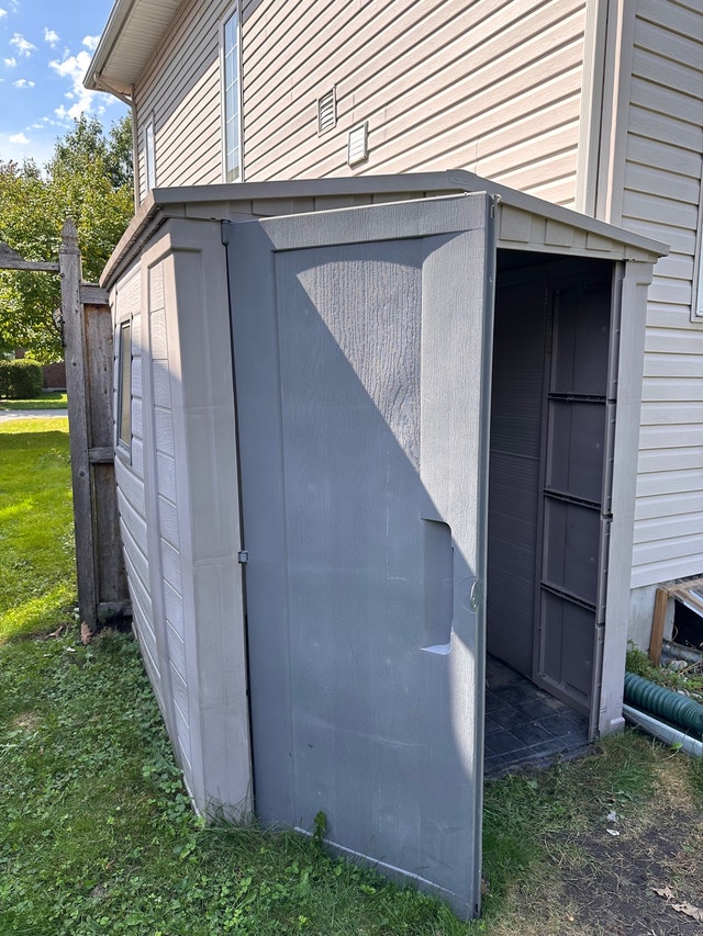 Storage shed Outdoor Tools & Storage Ottawa Kijiji