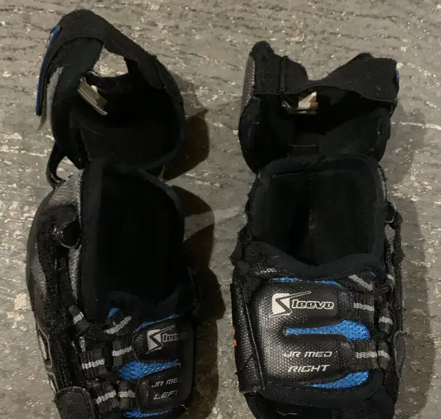 Hockey Equipment in Other in Markham / York Region - Image 4