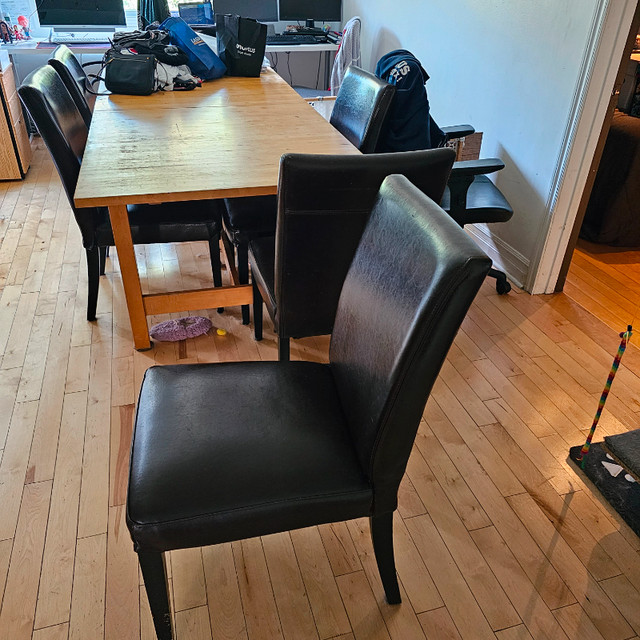 6 Chaises en cuir pour salle à manger. dans Chaises, Fauteuils inclinables  à Ville de Montréal - Image 2