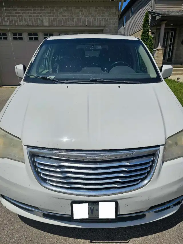 Chrysler Town & Country503112475397990403