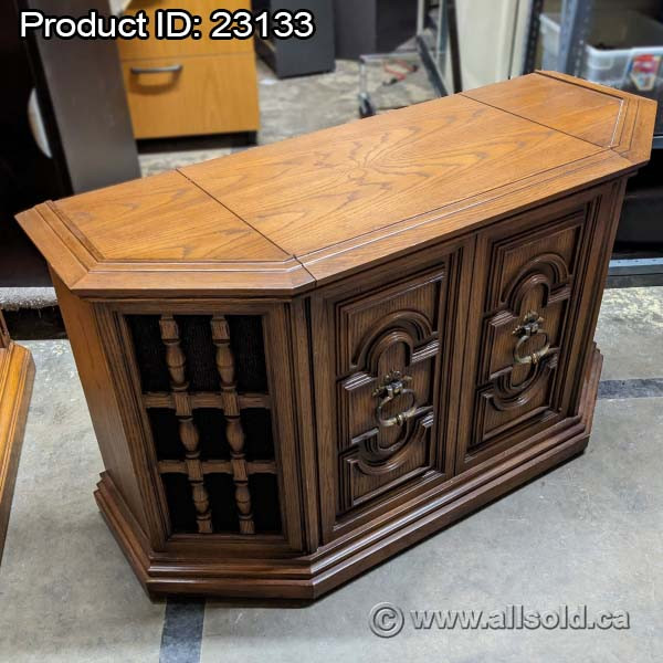 Vintage Electrohome Madeira Record Console in Deilcraft Cabinet in Arts & Collectibles in Calgary
