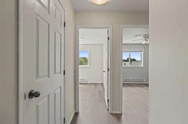 Pet-Friendly 2BR Townhouse with New Flooring & In-Unit Laundry in Long Term Rentals in Vernon - Image 10