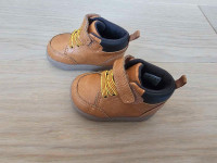 Carters baby boots (size 2.5)