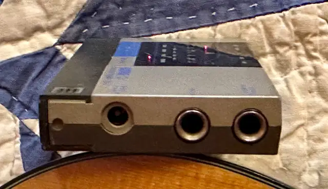 Korg DT-1, Handheld Tuner, with original manual.... in Amps & Pedals in City of Toronto - Image 6
