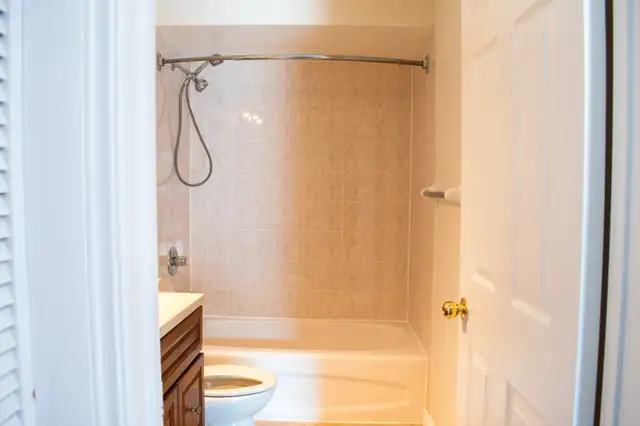 2 Bedroom Condo for Rent in Hamilton63236186419971123