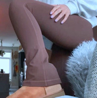 Gorgeous Lululemon Align Tights Leggings Pants Mini Flare