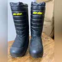 Vintage skidoo winter waterproof boots