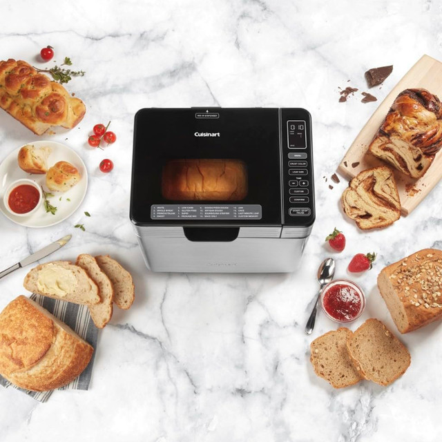 NEW Cuisinart Convection Bread Maker in Microwaves & Cookers in Mississauga / Peel Region - Image 2
