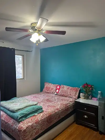 Room for rent Private & sharing 700 and 550 both available Scarborough only for boys. 20 min to cent...