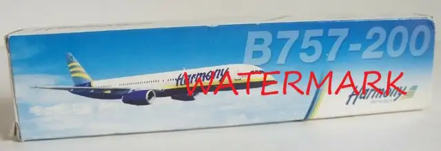 RARE ORIGINAL CANADIAN HARMONY AIRWAYS B757-200 MODEL, c2004-200 in Arts & Collectibles in City of Toronto - Image 5