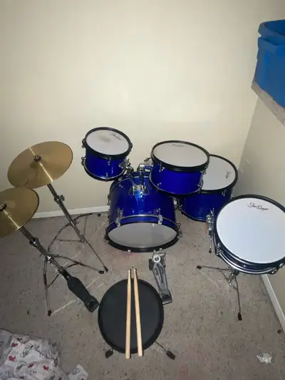 Star quest jr drum set,, View more