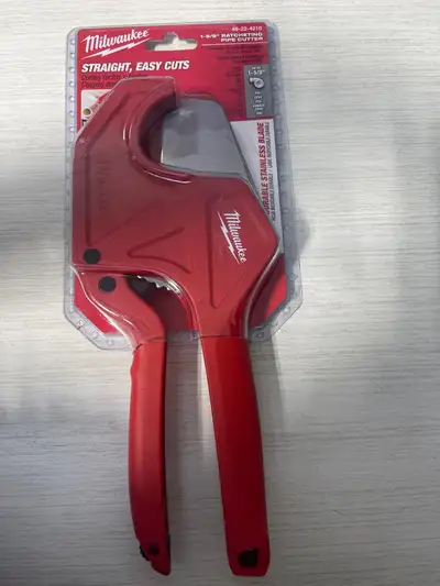 Milwaukee Tool 1-5/8-inch Ratcheting PVC Cutter, View more