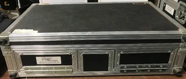 2 Denon DJ DN-S5000 Table Top Single CD Player in Performance & DJ Equipment in City of Montréal - Image 10