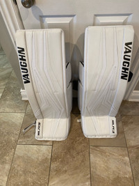 Vaughn SLR 3 Pro Carbon  goalie pads