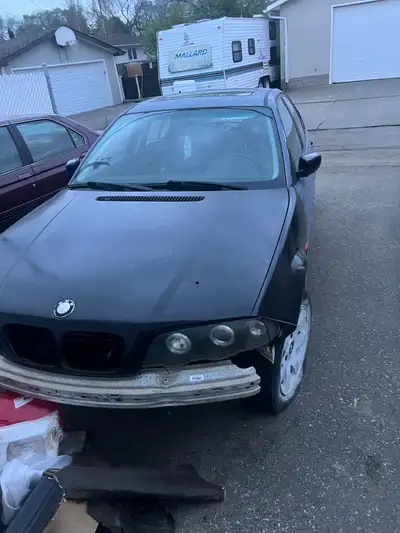 1999 BMW 318i (project)