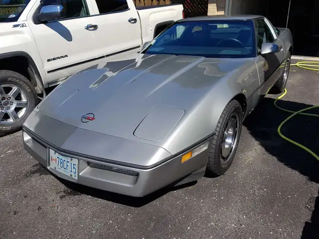 1985 Chevrolet Corvette in Classic Cars in Oshawa / Durham Region - Image 2