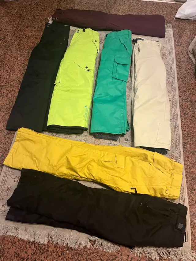 Ski , snowboard jackets and pants  in Ski in Markham / York Region - Image 7