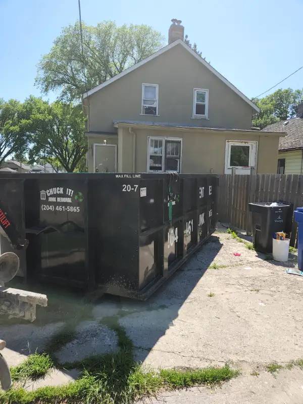Chuck It! Professional Junk Removal and Bin Rentals 204-461-586562863234627714121
