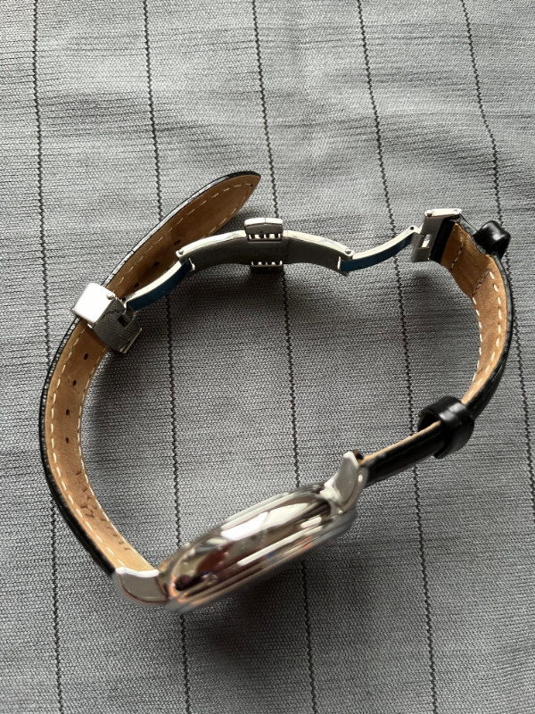 Bulova Accutron Automatic Amerigo Dress Watch (Swiss Made) in Jewellery & Watches in Hamilton - Image 3