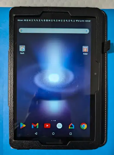 Tablet is in good condition. Comes with faux leather case Display: * Size: 10.1 inches 1920 x 1200 p...