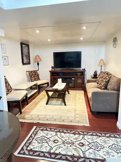 Headline: Bright & Spacious 2-Bedroom furnished Basement Apartment in Thornhill– Available July Firs...