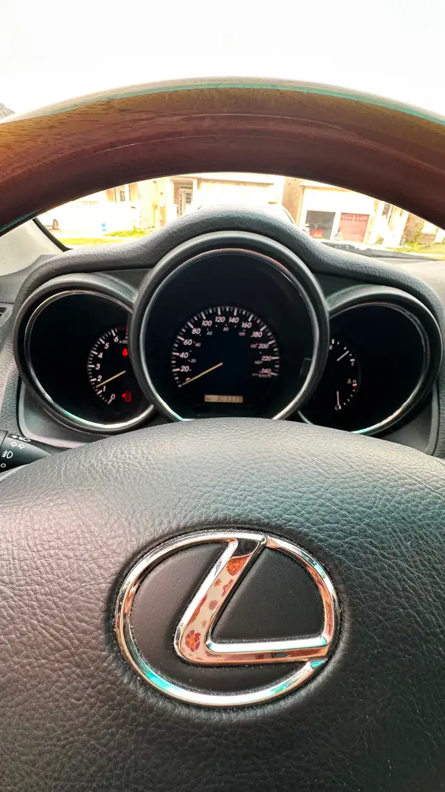 Lexus RX 350605033049348515849