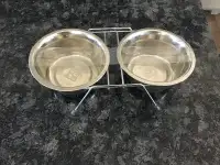 Raised Pet Water/Food Bowls with Stand