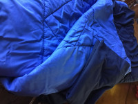 Blue /navy comforter twin 