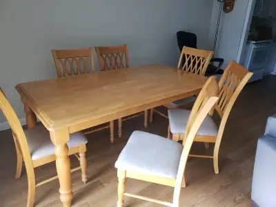 I am selling table and 6 chairs The table size is 39"w × 72"l. I am down sizing so would like to sel...