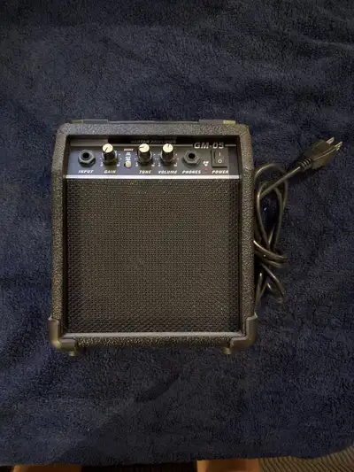 GM-05 Guitar Amplifier, View more