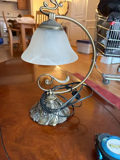 lampe sur pied, View more