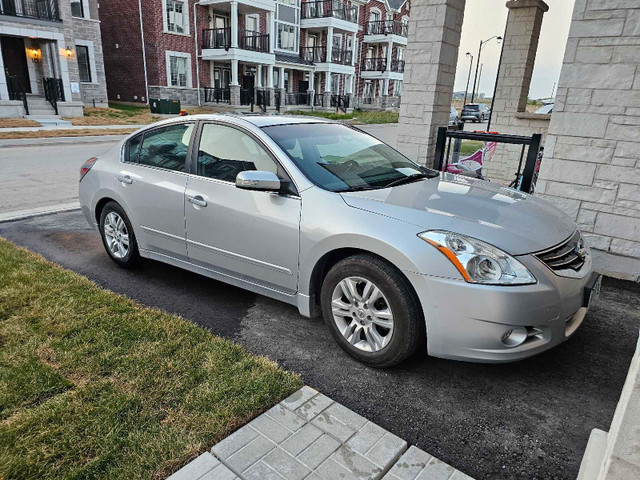 2010 Nissan Altima SL in Cars & Trucks in Oakville / Halton Region - Image 3