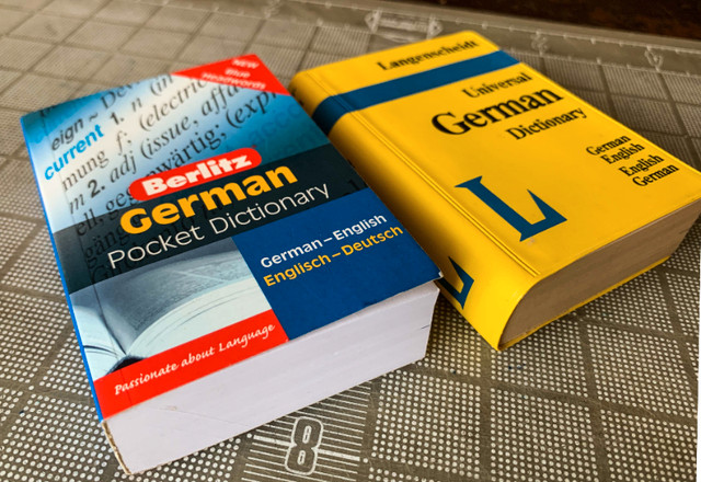 Langenscheidt & Berlitz Pocket Dictionary German/English NEW in Non-fiction in Burnaby/New Westminster - Image 3